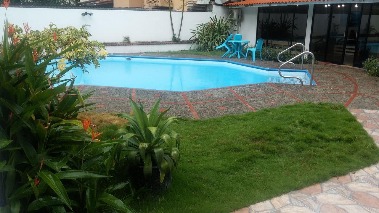 Carolina Princess Marbella Panama Stadt Exterior foto