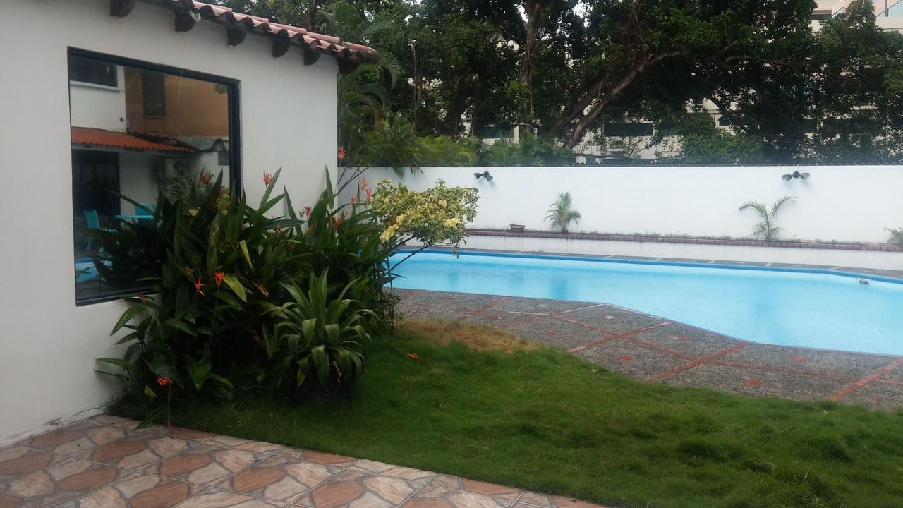 Carolina Princess Marbella Panama Stadt Exterior foto
